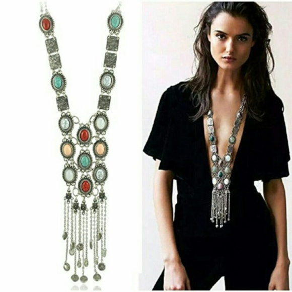 Jewelry - ⭐️Boho tribal statement stone necklace jewelry